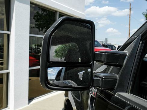 Used 2021 Ford F250 XL w/ STX Appearance Package AWD/4WD image 32