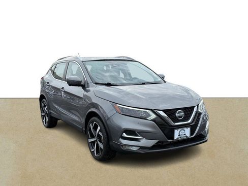 Used 2021 Nissan Rogue Sport SL w/ Premium Package image 10
