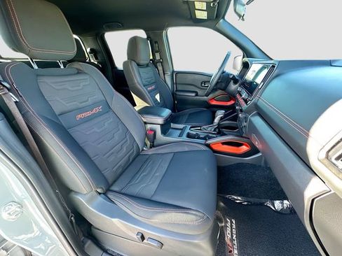 Used 2025 Nissan Frontier PRO-4X w/ Tow Package image 25