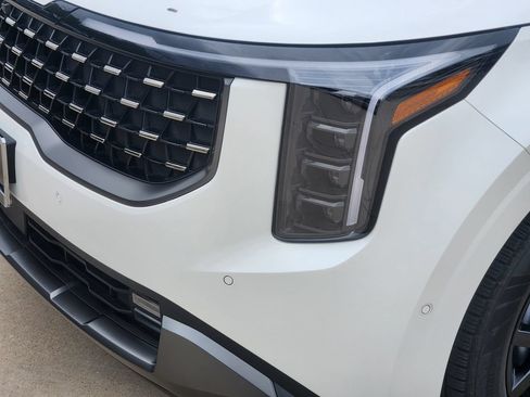 New 2026 Kia Carnival SX Prestige FWD image 7