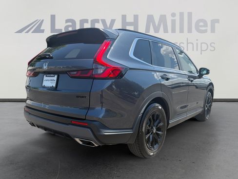 Used 2025 Honda CR-V Sport-L image 5