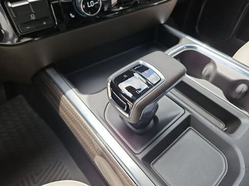 Used 2023 Chevrolet Silverado 1500 LT w/ Texas Edition Plus image 10