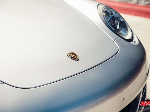 Used 2006 Porsche 911 Carrera RWD image 24