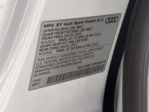 Used 2023 Audi RS Q8 image 32