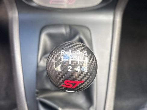 Used 2015 Ford Fiesta ST image 17