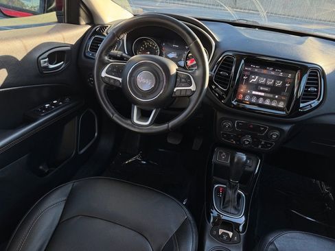 Used 2019 Jeep Compass Limited image 25