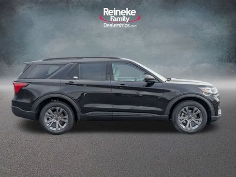 New 2026 Ford Explorer Active w/ Active Comfort Package AWD/4WD image 4