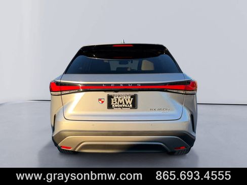 Used 2025 Lexus RX 450h Luxury w/ Convenience Package image 4