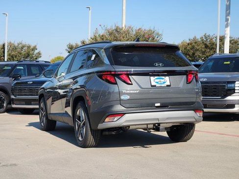 New 2026 Hyundai Tucson SEL image 3