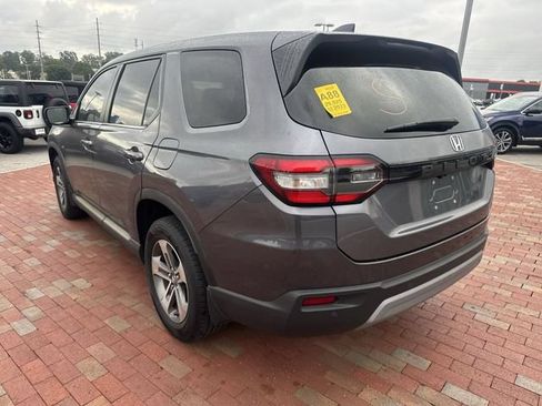 Used 2023 Honda Pilot EX-L image 7