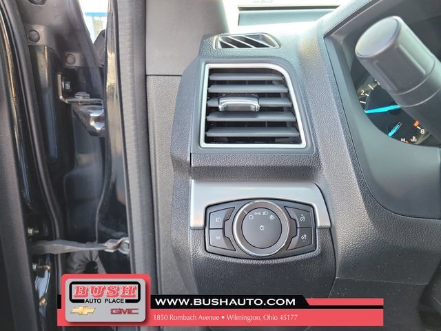 Used 2017 Ford Explorer XLT AWD/4WD image 20