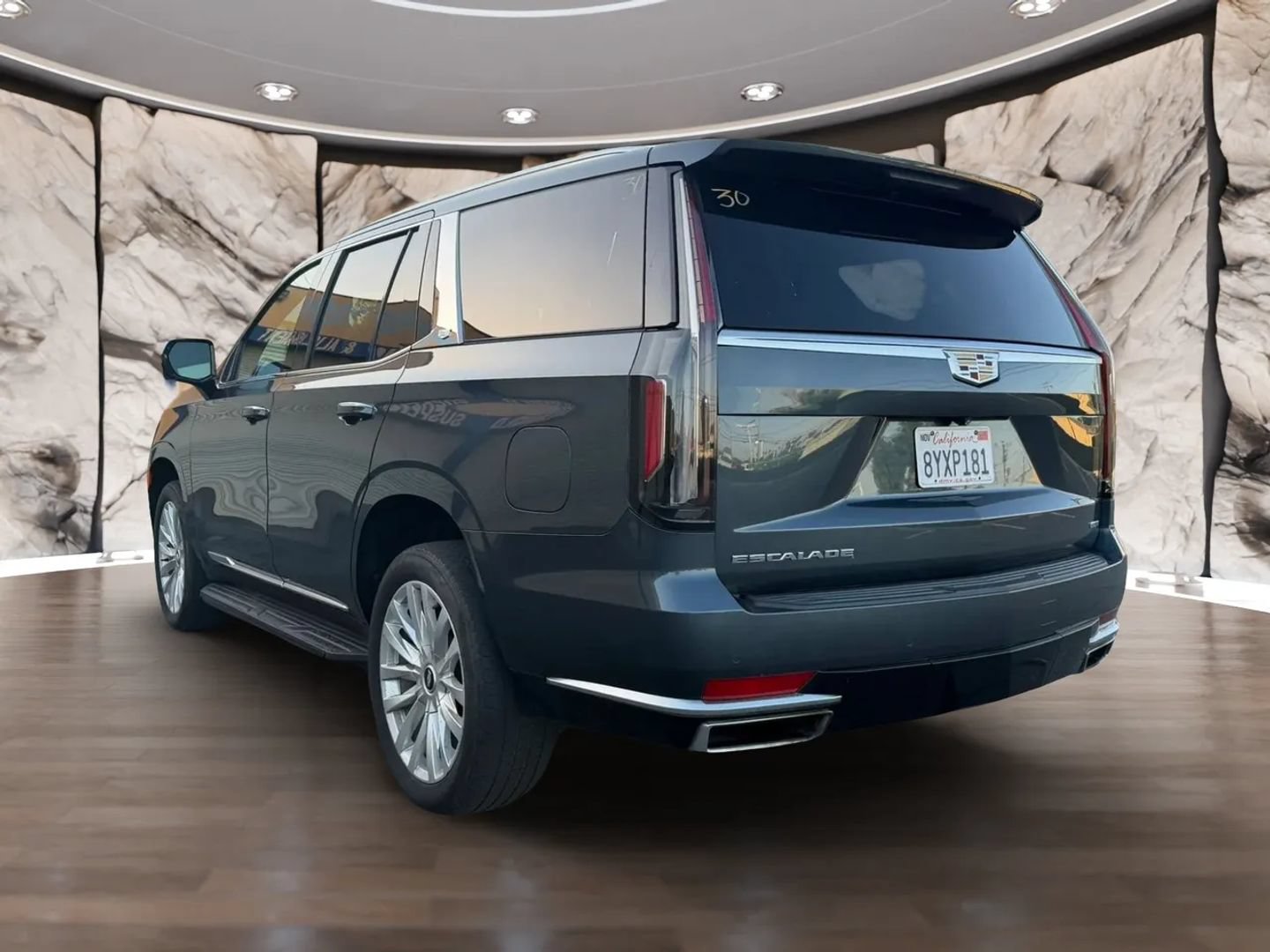 Used 2021 Cadillac Escalade Luxury RWD image 8