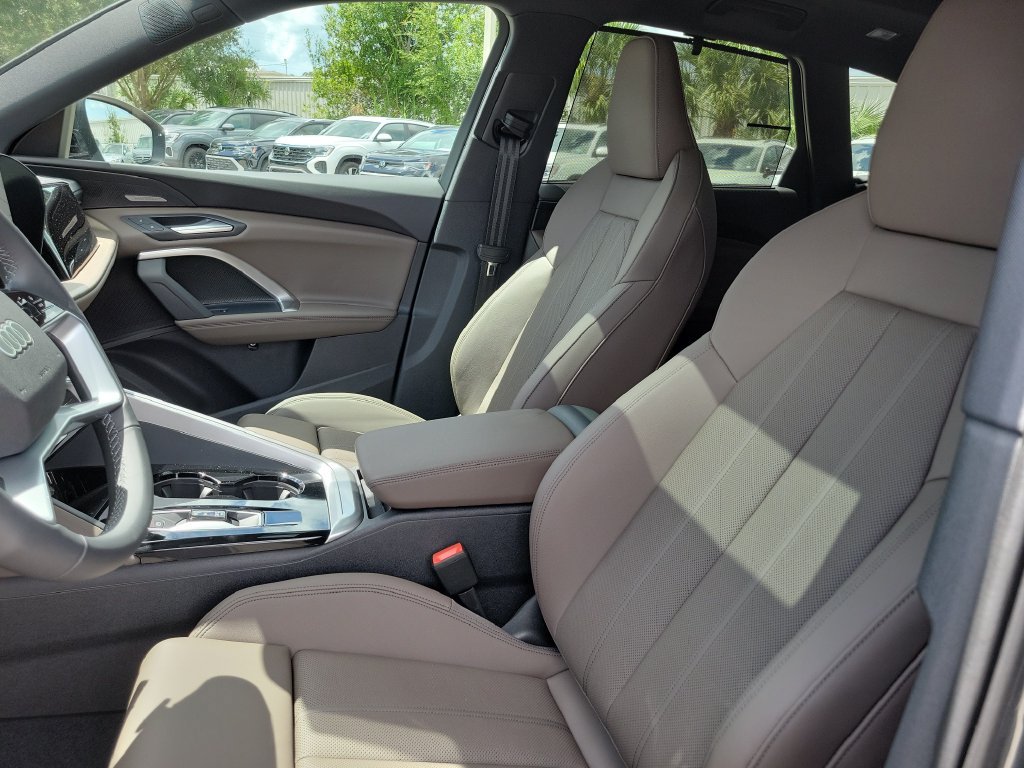 New 2026 Audi Q5 Premium Plus AWD/4WD image 24