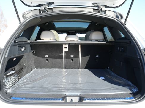 New 2026 Mercedes-Benz GLC 300 4MATIC image 18