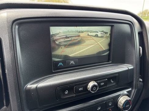 Used 2018 GMC Sierra 1500 2WD Regular Cab image 14