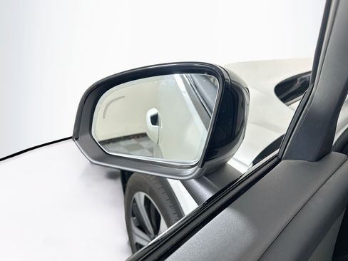 Used 2023 Volvo C40 P8 Recharge Plus AWD/4WD image 16