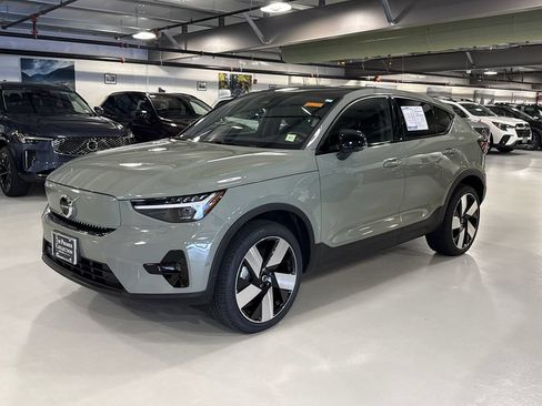 Used 2023 Volvo C40 P8 Recharge Ultimate AWD/4WD image 5