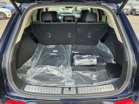 New 2026 Genesis GV70 2.5T Advanced image 24