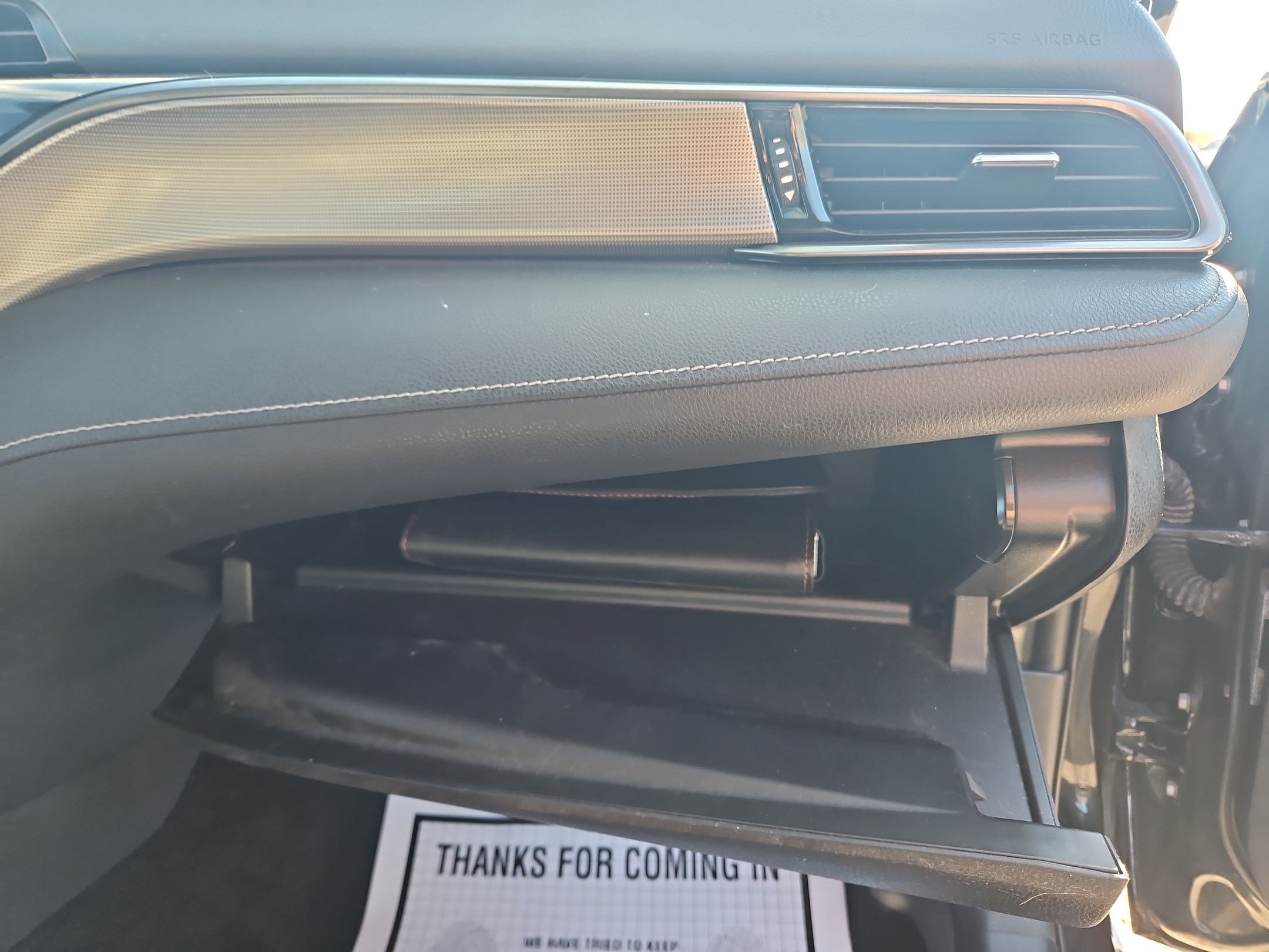 Used 2020 Toyota Camry SE FWD image 29