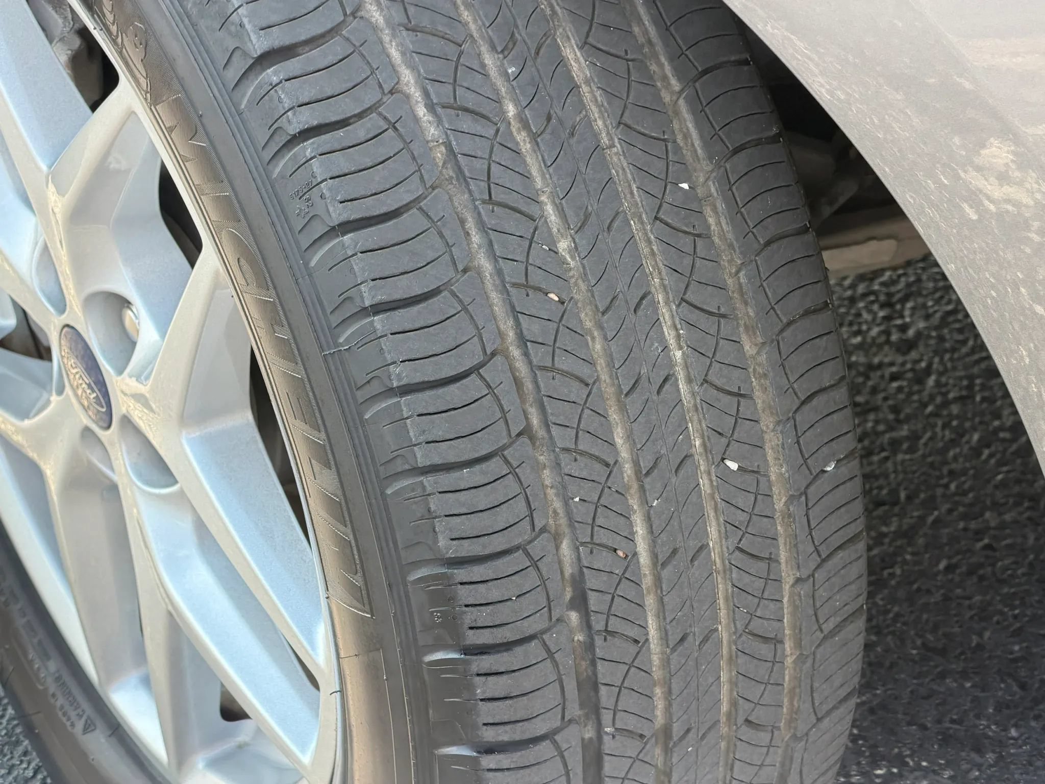 Used 2021 Ford Edge SEL FWD image 7