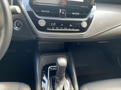 Used 2025 Toyota Corolla SE FWD image 20