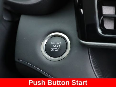 Used 2026 Toyota Highlander Platinum AWD/4WD image 25