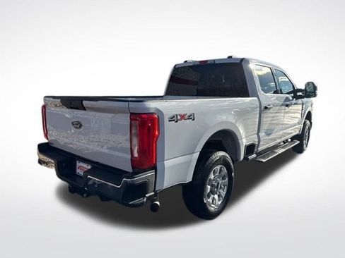 Used 2024 Ford F250 XLT image 5