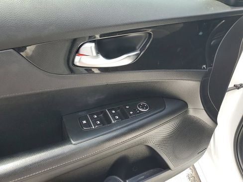Used 2021 Kia Forte GT-Line w/ GT-Line Premium Package FWD image 20