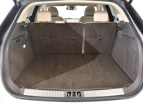 Used 2017 Lincoln MKX Reserve w/ Driver Assistance Package image 20