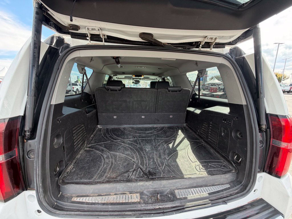 Used 2016 Chevrolet Suburban LTZ AWD/4WD image 25