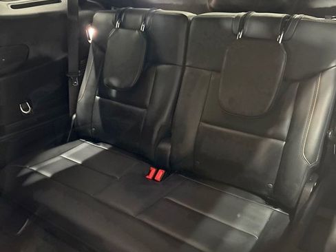 Used 2026 Ford Explorer Tremor w/ Tremor Convenience Package AWD/4WD image 16