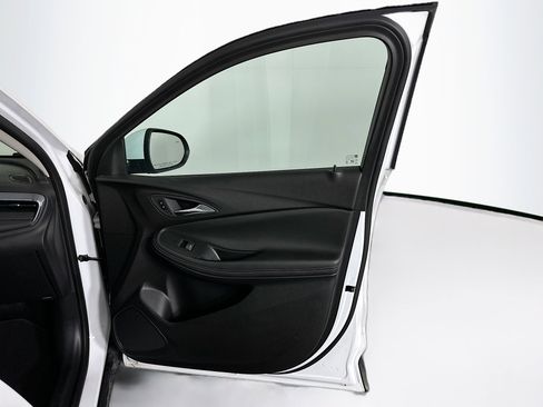 Used 2025 Buick Encore GX Preferred image 30