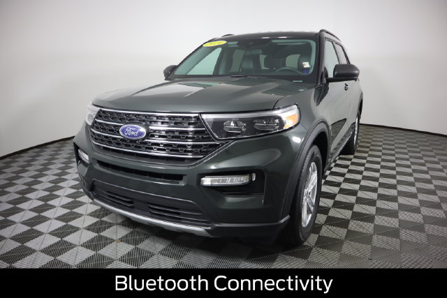 Certified 2024 Ford Explorer XLT w/ Equipment Group 202A AWD/4WD image 9