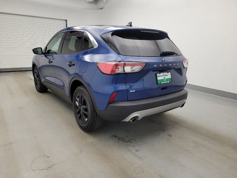 Used 2022 Ford Escape SE FWD image 5