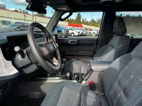 New 2026 Ford Bronco Heritage Edition AWD/4WD image 13