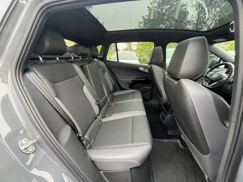 Certified 2023 Volkswagen ID.4 Pro S Plus AWD/4WD image 24
