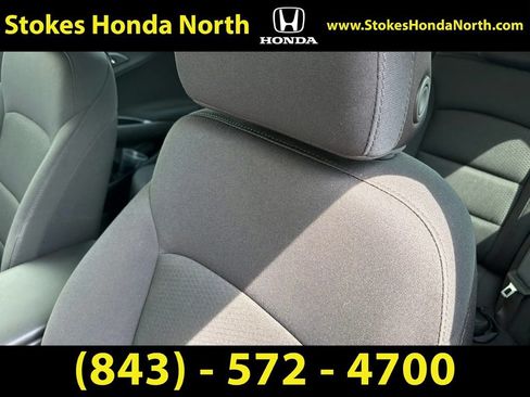 Used 2025 Chevrolet Malibu LS FWD image 5