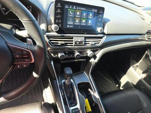 Used 2022 Honda Accord Sport image 7