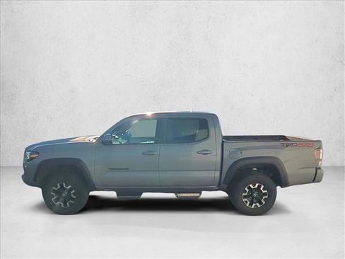 Used 2021 Toyota Tacoma TRD Off-Road image 8