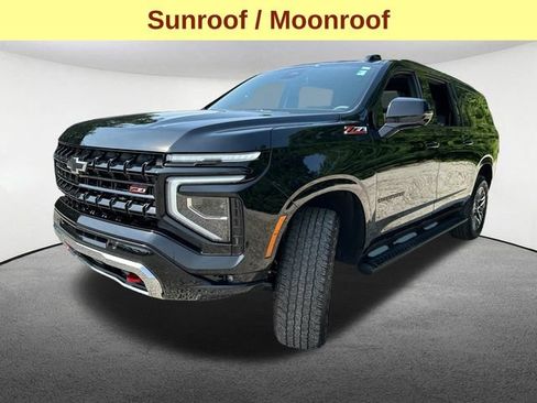 Certified 2026 Chevrolet Suburban Z71 w/ Comfort Package AWD/4WD image 6