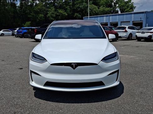 Used 2022 Tesla Model X Plaid AWD/4WD image 2