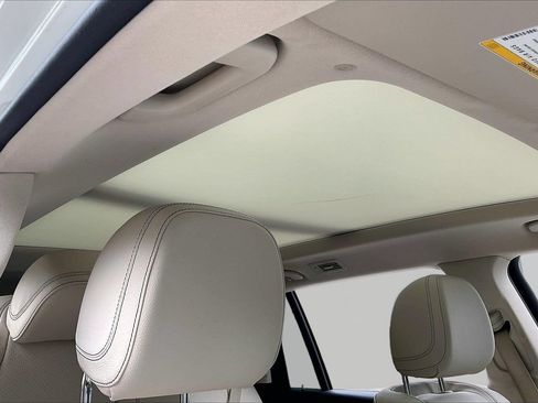 Used 2022 Mercedes-Benz GLS 450 4MATIC image 16