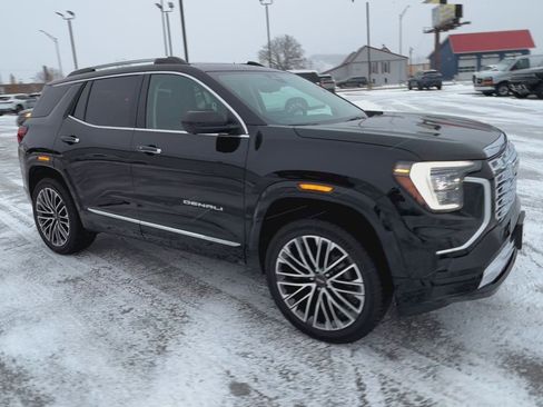 New 2026 GMC Terrain Denali w/ LPO, Floor Liner Package image 2