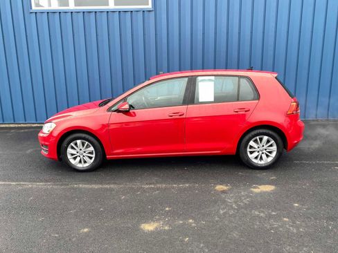 Used 2016 Volkswagen Golf S image 12