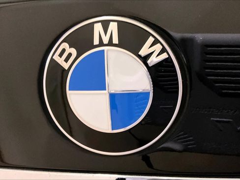 Used 2021 BMW X7 xDrive40i w/ Premium Package 2 AWD/4WD image 32