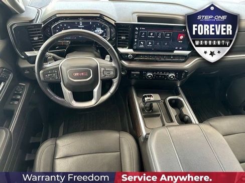 Used 2023 GMC Sierra 1500 SLT w/ SLT Premium Plus Package AWD/4WD image 17