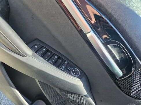 Used 2025 Kia Seltos EX w/ EX Sunroof Package FWD image 11