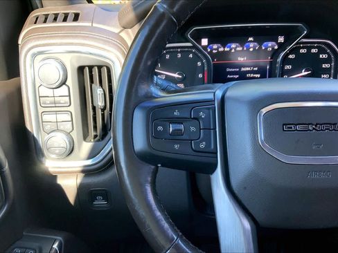 Used 2019 GMC Sierra 1500 Denali w/ Denali Ultimate Package image 23