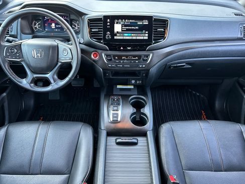 Used 2023 Honda Passport TrailSport image 12