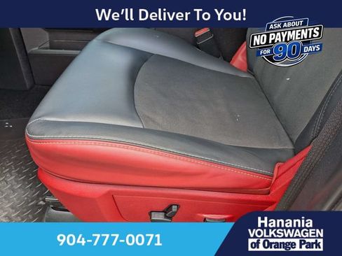 Used 2015 RAM 1500 Rebel AWD/4WD image 19